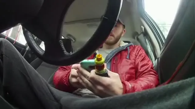 Blowjob von einer Prostituierten auf der Autobahn