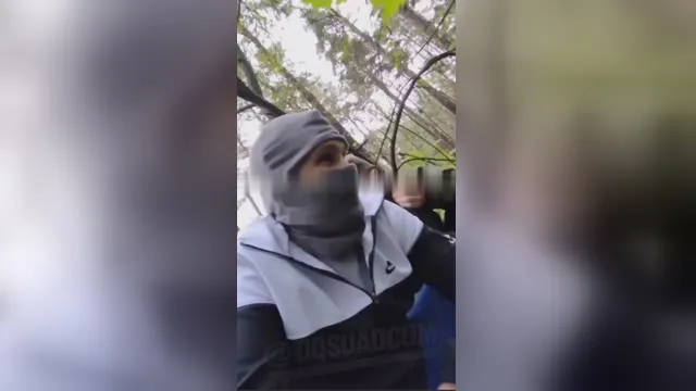 Rosyjski lombard przyłapany na gorącym uczynku w lesie i zerżnięty