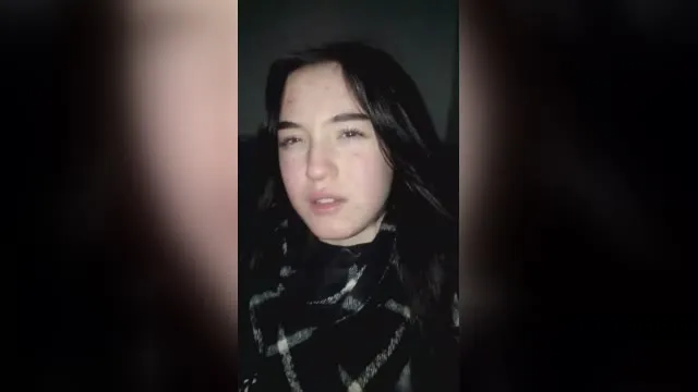 Kurwa, dlaczego się uśmiechasz?