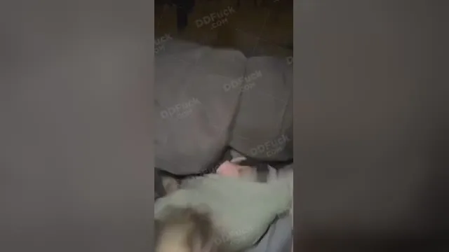 Vollständiges Video von Xanny Bunny beim Ficken im Wald